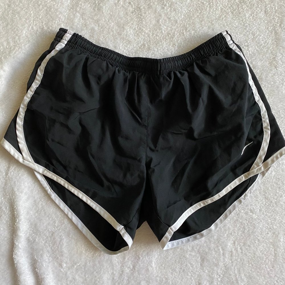 Nike Dri-Fit Running Shorts - Picture 2 of 6